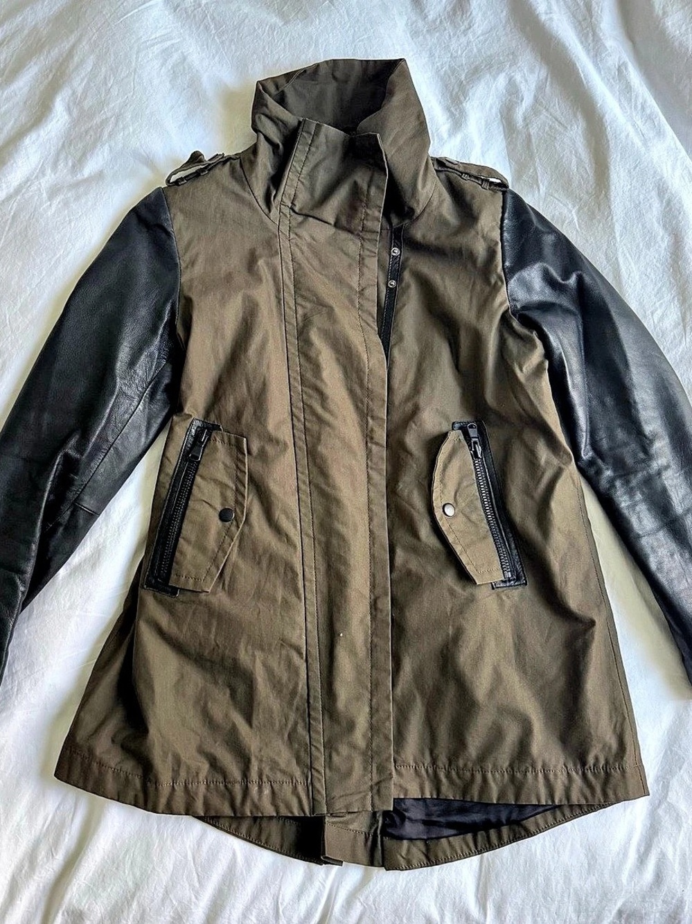 Danier Leather/Cotton Sateen Lined Jacket in Brown & Black Size Small